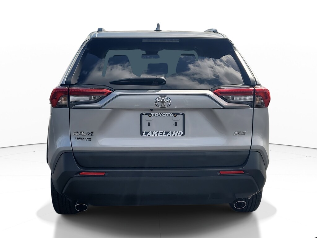 Used 2022 Toyota RAV4 XLE SUV