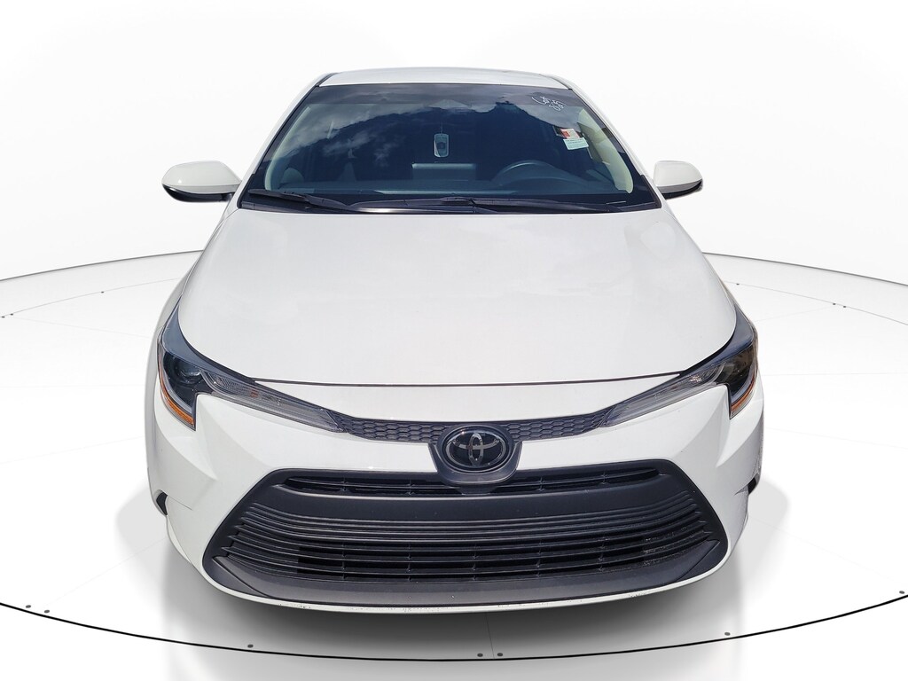 Used 2025 Toyota Corolla LE Sedan
