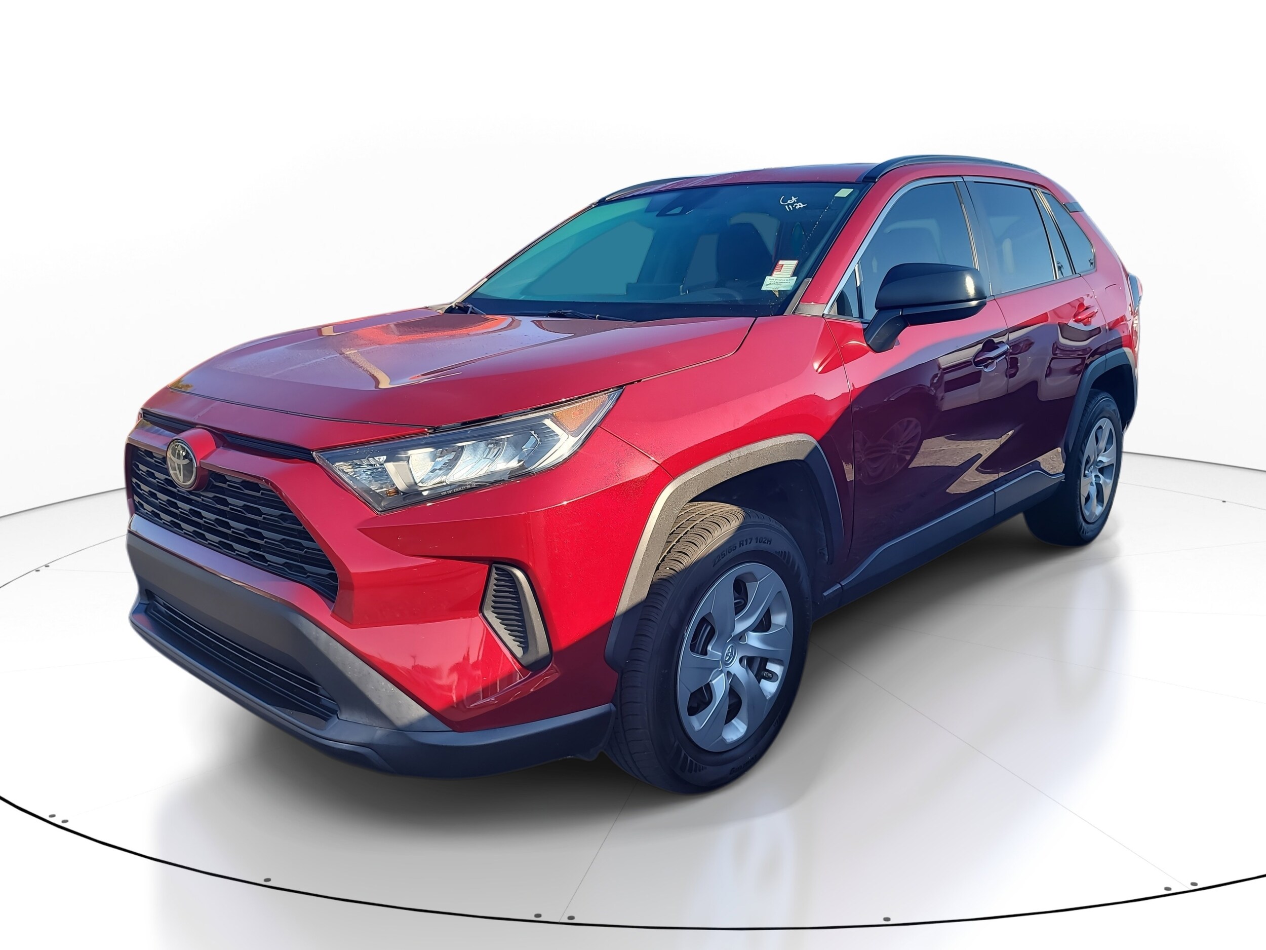 2021 Toyota RAV4 LE photo 3