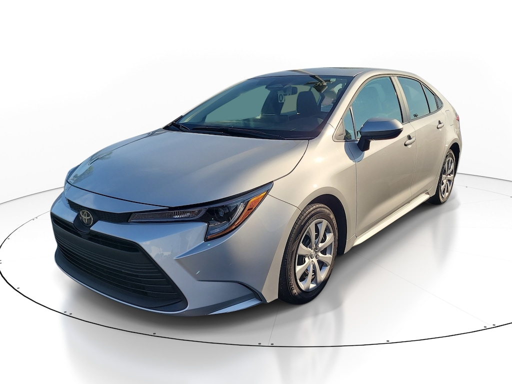 Used 2025 Toyota Corolla LE Sedan