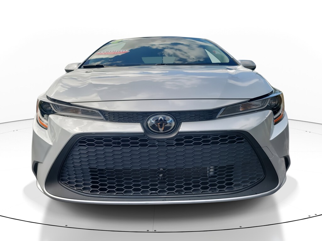 2022 Toyota Corolla LE photo 2