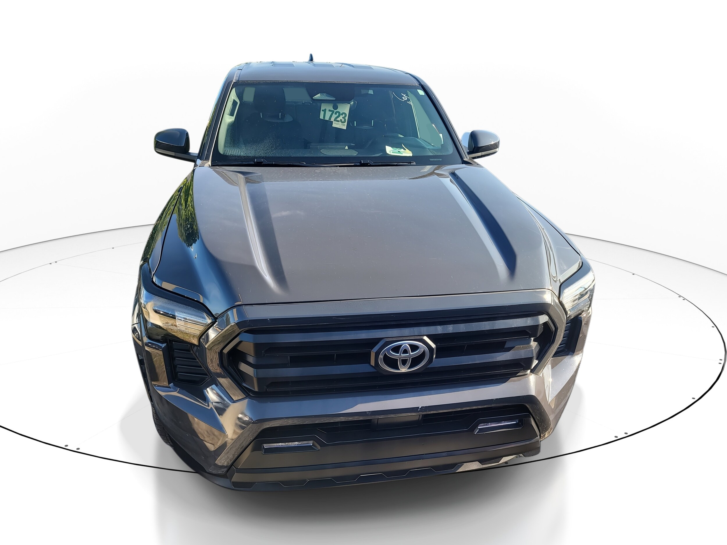 2024 Toyota Tacoma SR5 photo 2