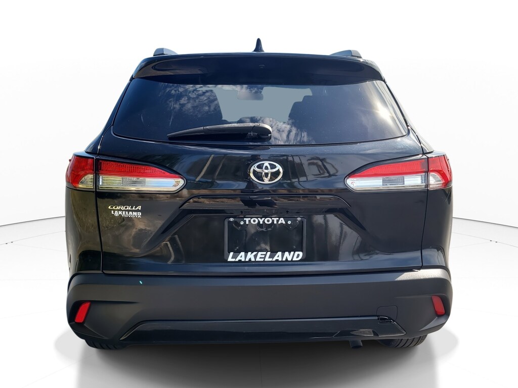 Used 2023 Toyota Corolla Cross LE SUV