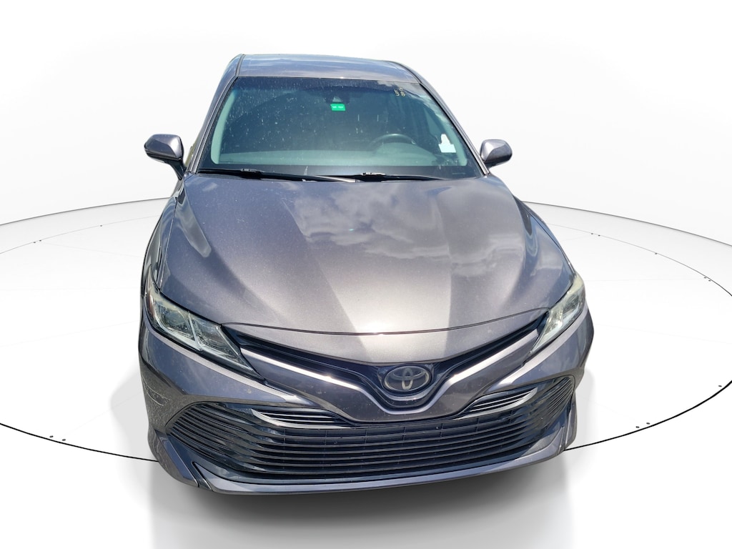 Used 2018 Toyota Camry LE Sedan