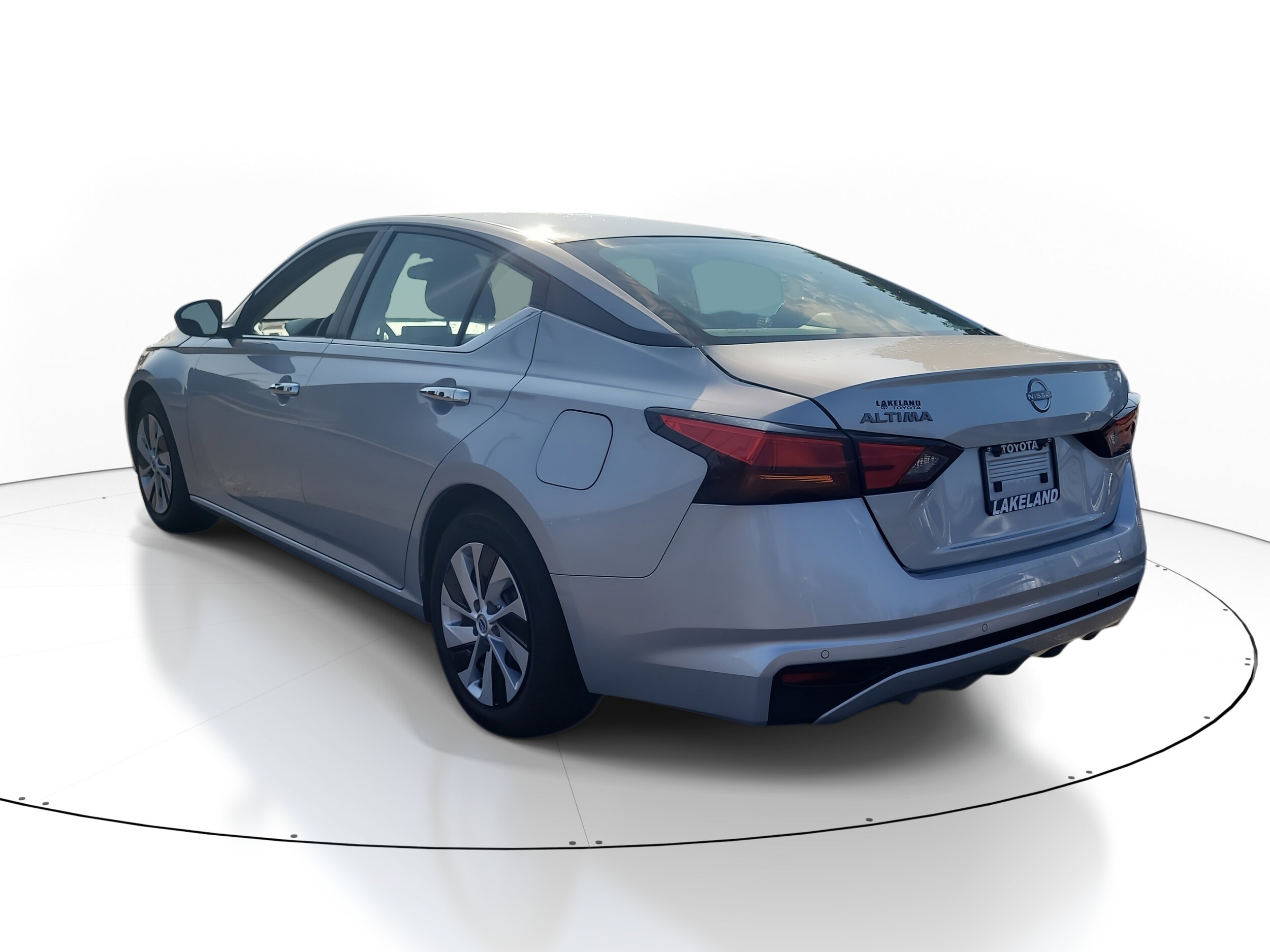 2024 Nissan Altima 2.5 S photo 4