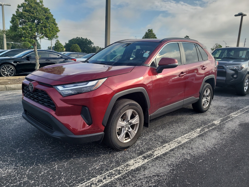 Used 2025 Toyota RAV4 XLE SUV