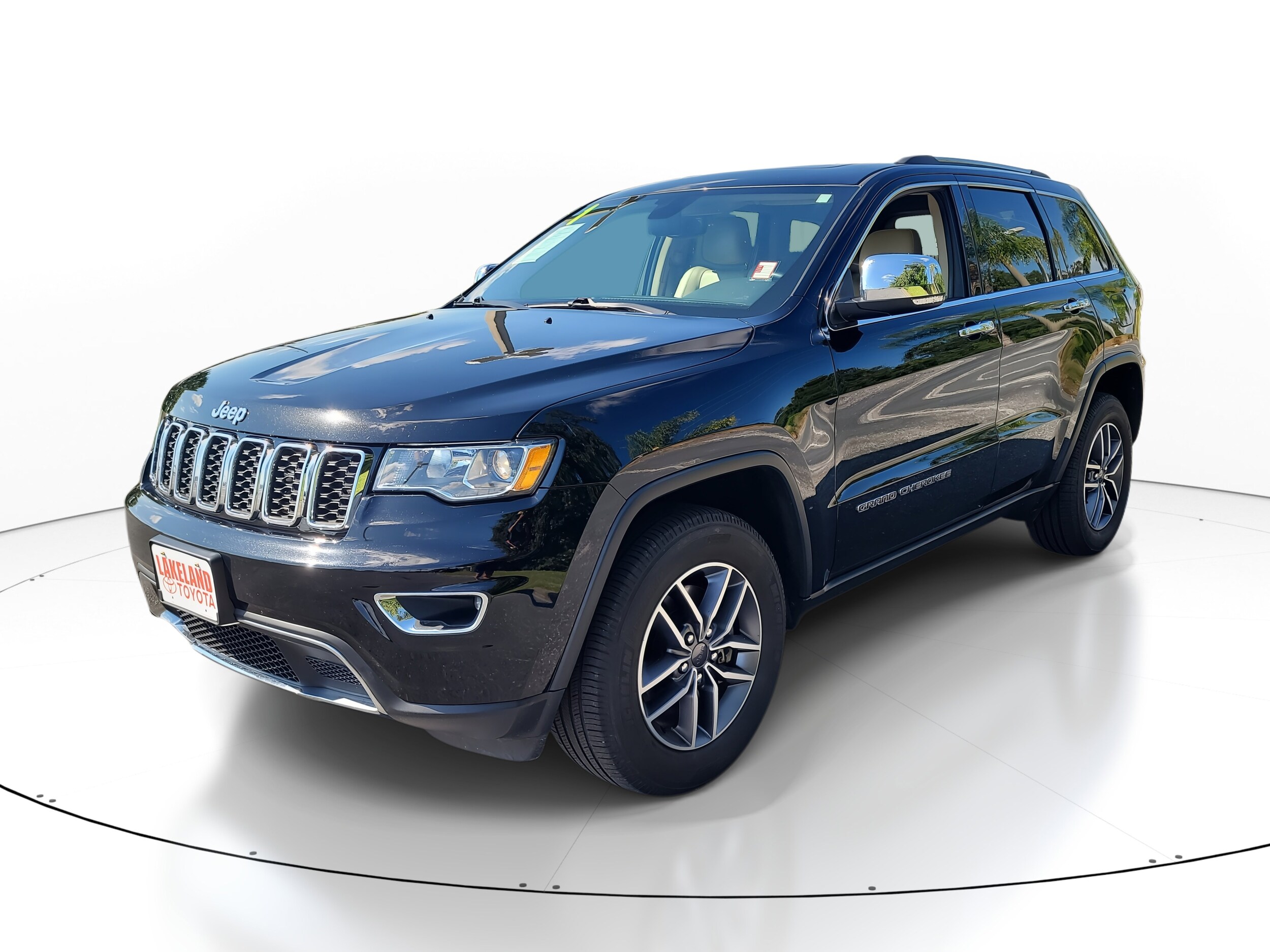 2021 Jeep Grand Cherokee Limited photo 3