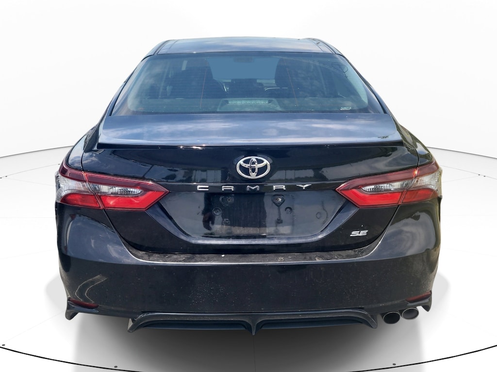 Used 2022 Toyota Camry SE Sedan