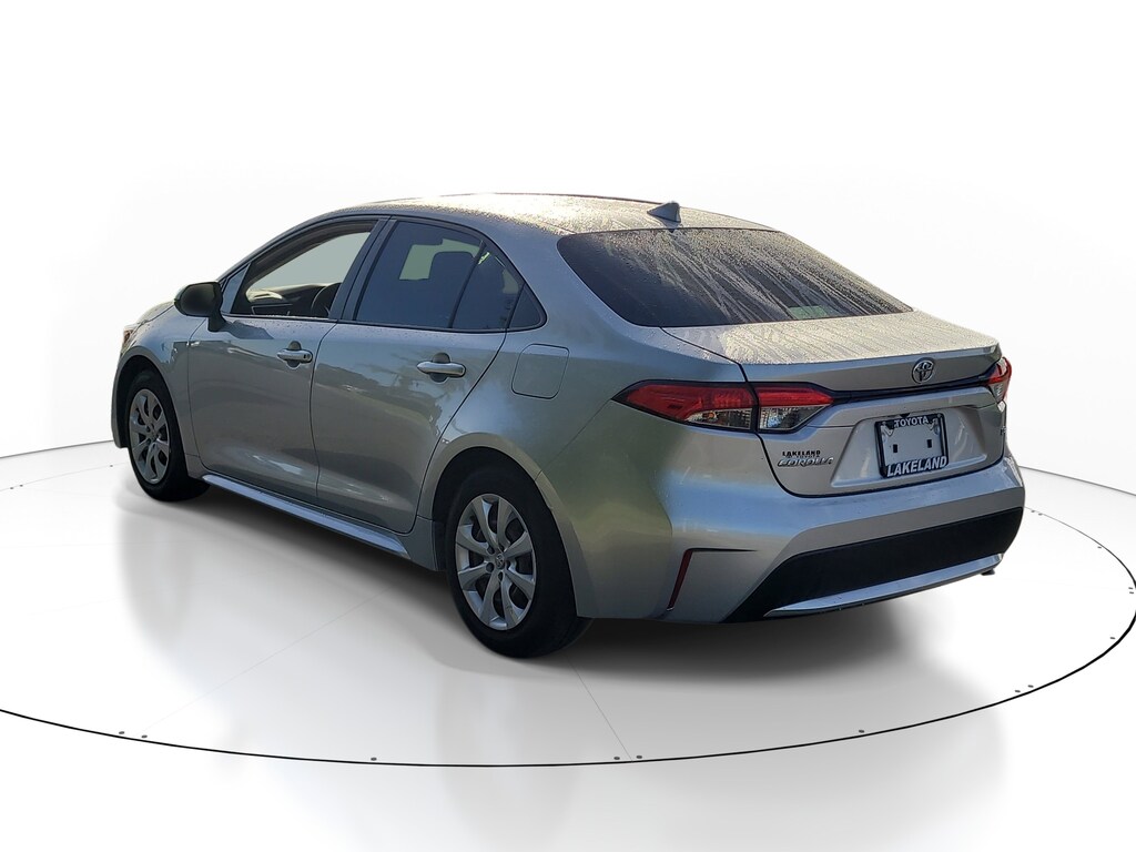 Used 2022 Toyota Corolla LE Sedan