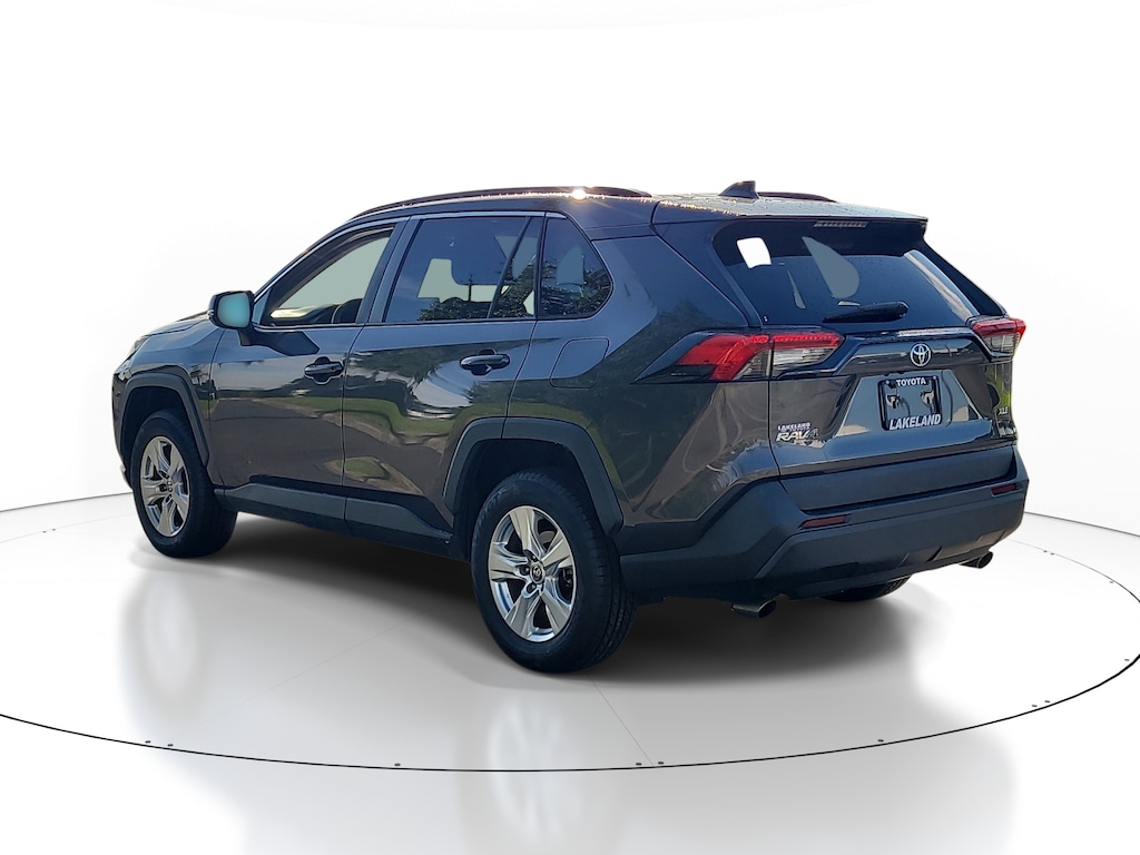 Used 2021 Toyota RAV4 XLE SUV