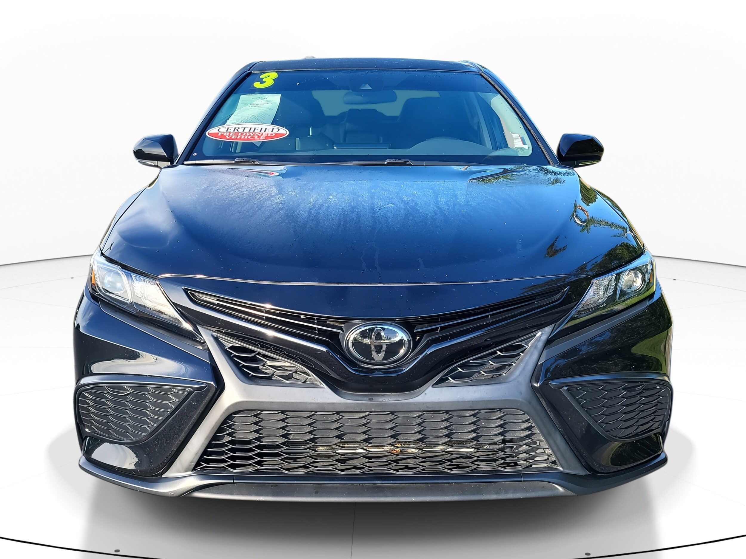 2023 Toyota Camry SE photo 2