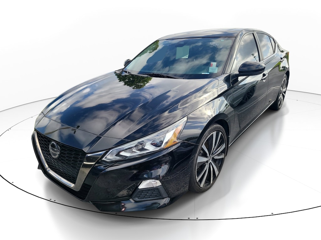 Used 2020 Nissan Altima 2.5 SR Sedan