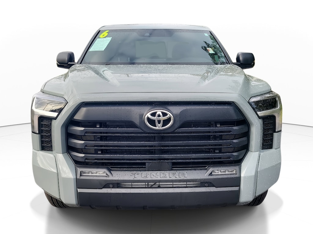 2026 Toyota Tundra SR5 CrewMax photo 2