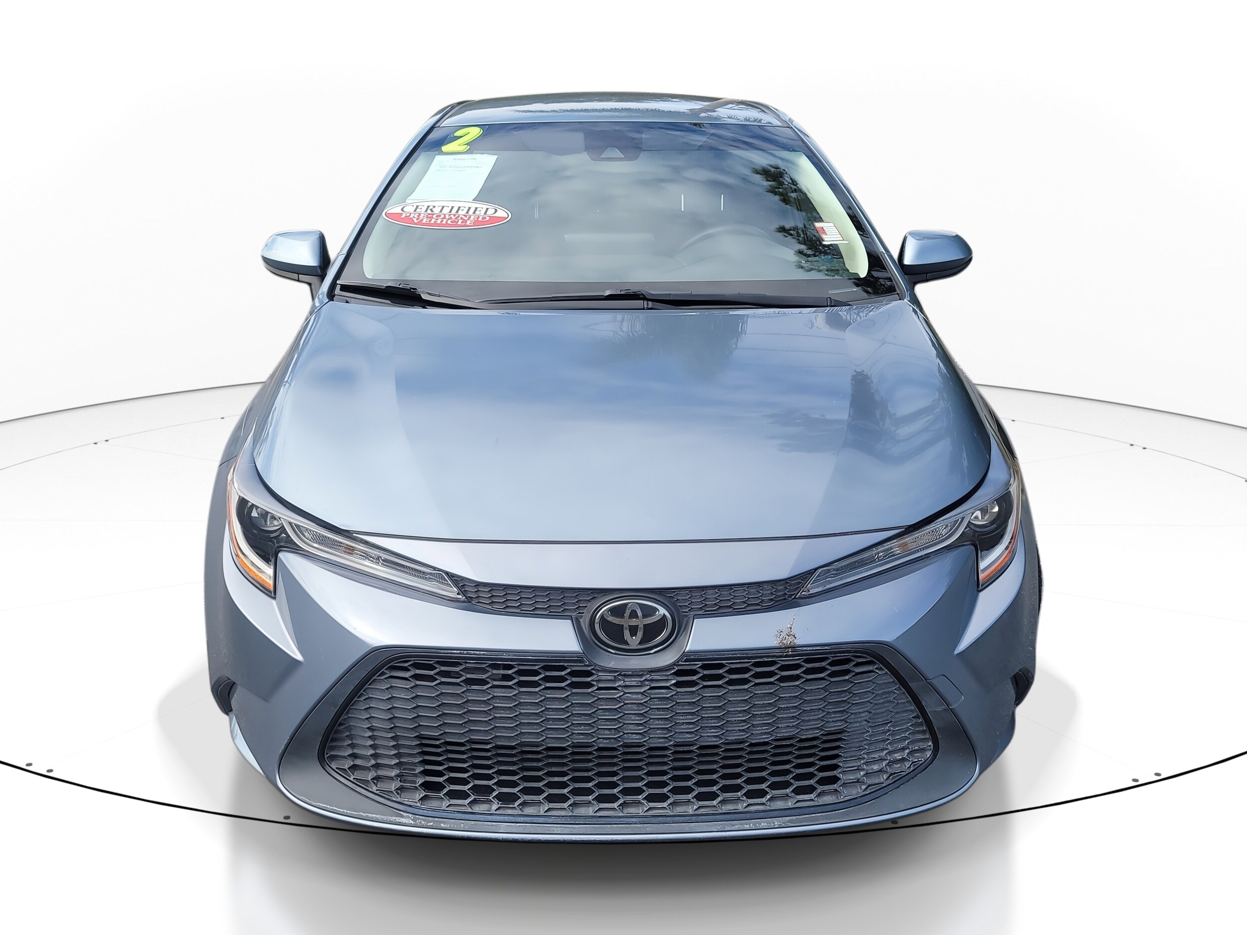2022 Toyota Corolla LE photo 2