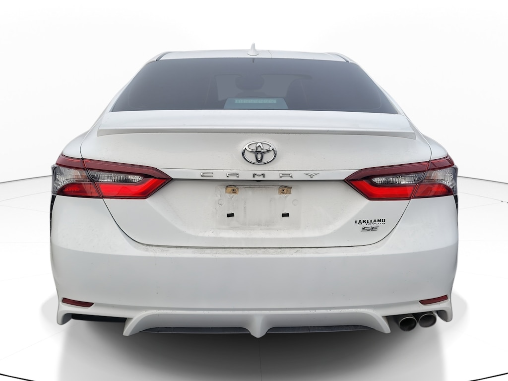 Used 2022 Toyota Camry SE Sedan