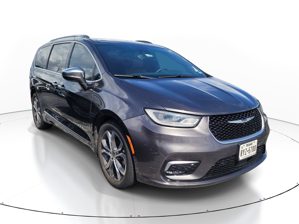 Used 2022 Chrysler Pacifica Pinnacle Van Passenger Van