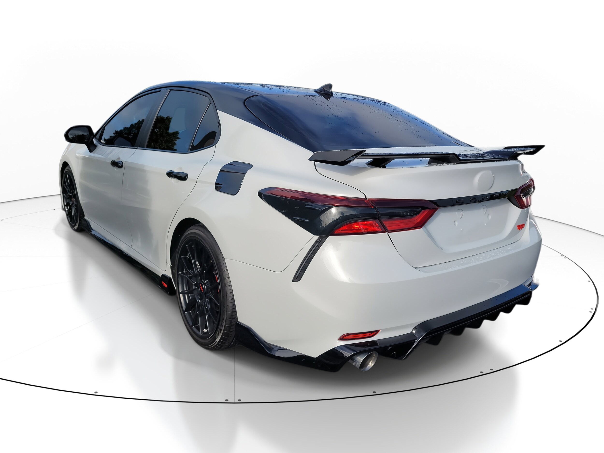 2021 Toyota Camry TRD V6 photo 4