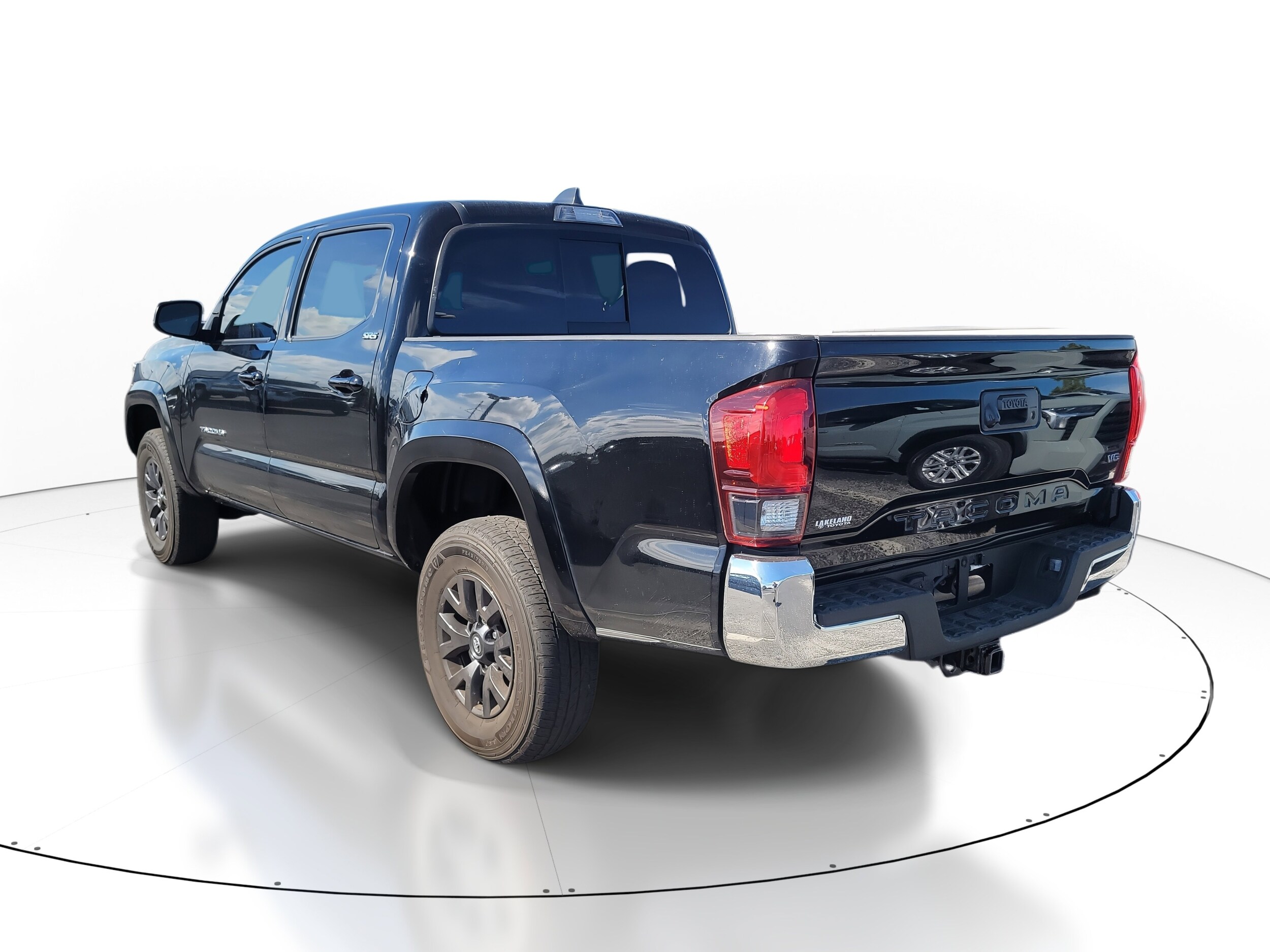 2023 Toyota Tacoma SR5 V6 photo 4