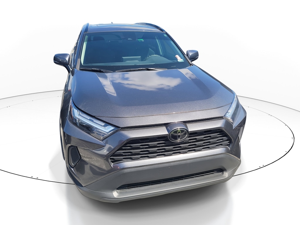 Used 2022 Toyota RAV4 XLE SUV
