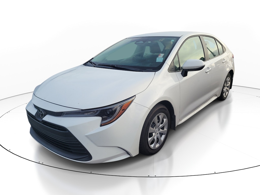Used 2025 Toyota Corolla LE Sedan