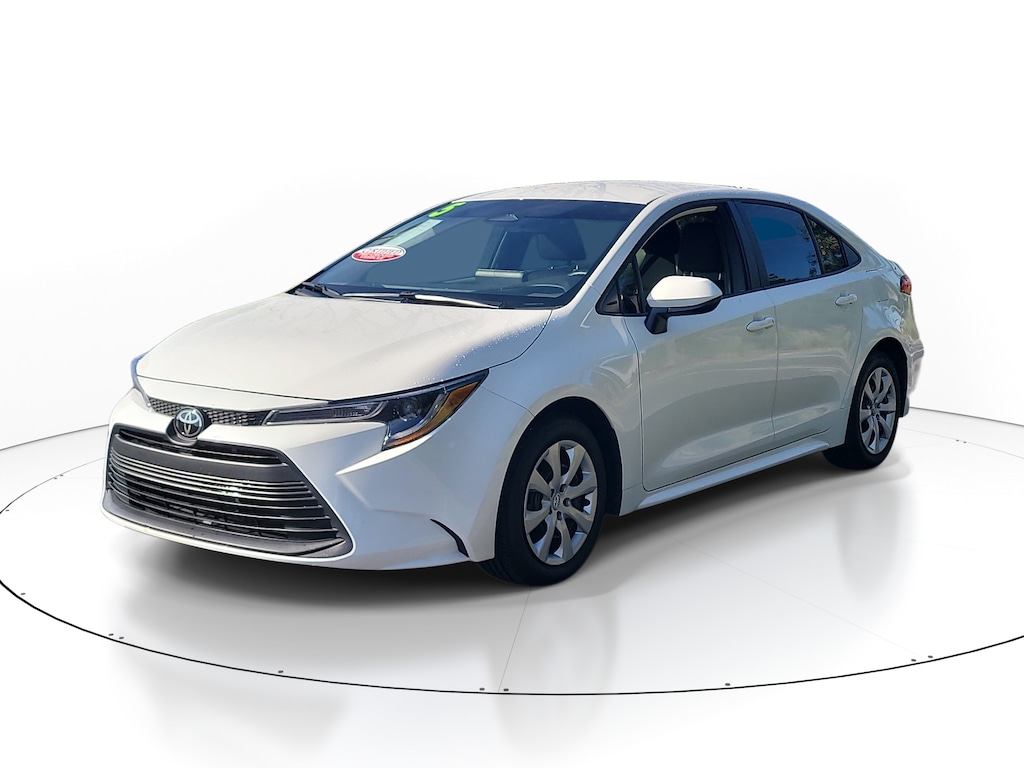 Certified 2025 Toyota Corolla LE Sedan