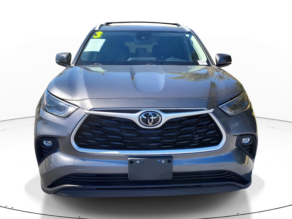 Used 2023 Toyota Highlander XLE SUV