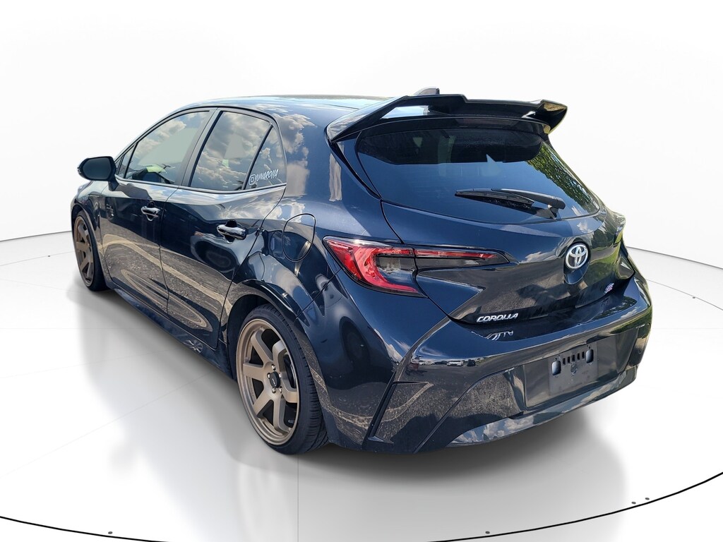 Used 2025 Toyota Corolla Hatchback SE Hatchback