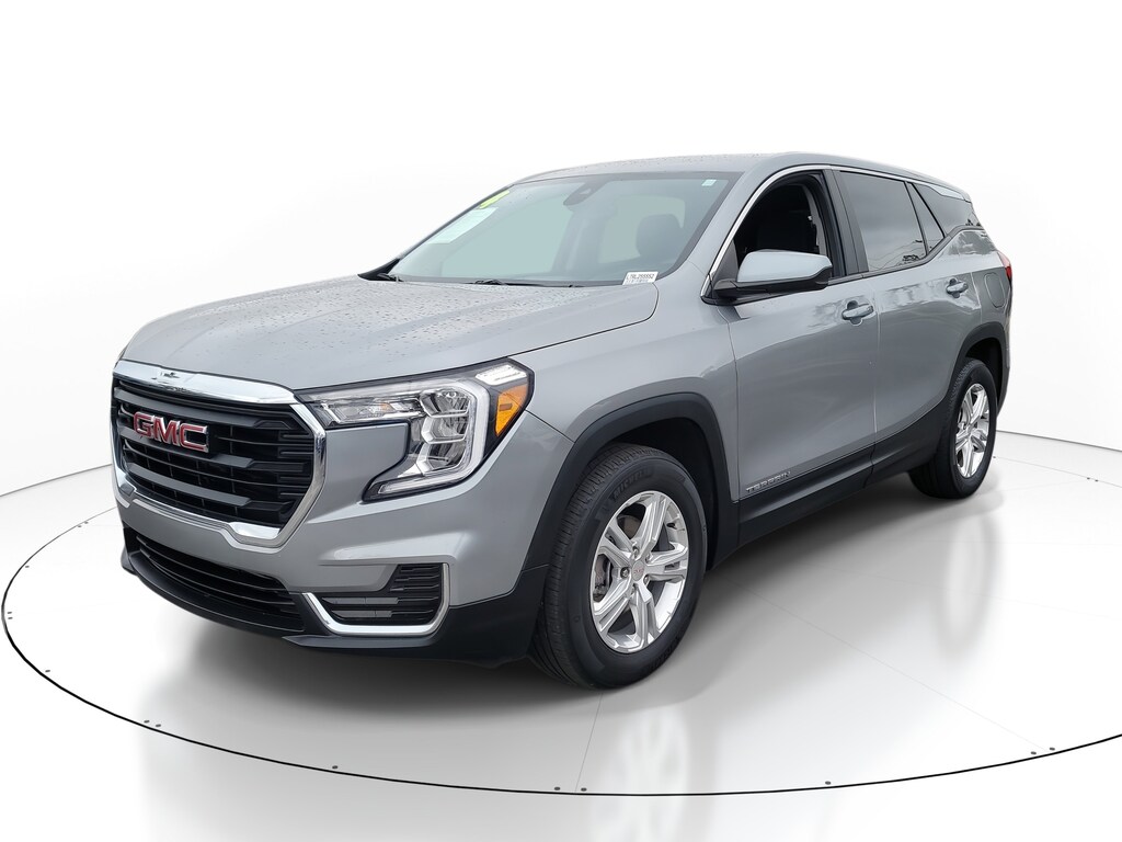 Used 2024 GMC Terrain SLE SUV