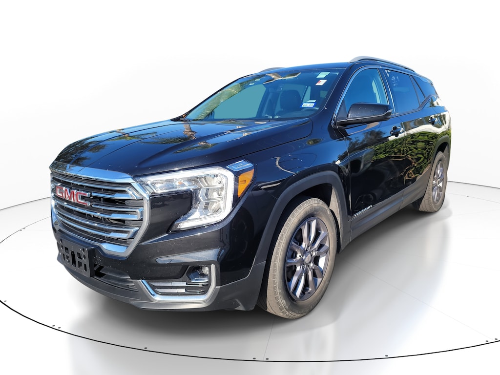 Used 2024 GMC Terrain SLT SUV