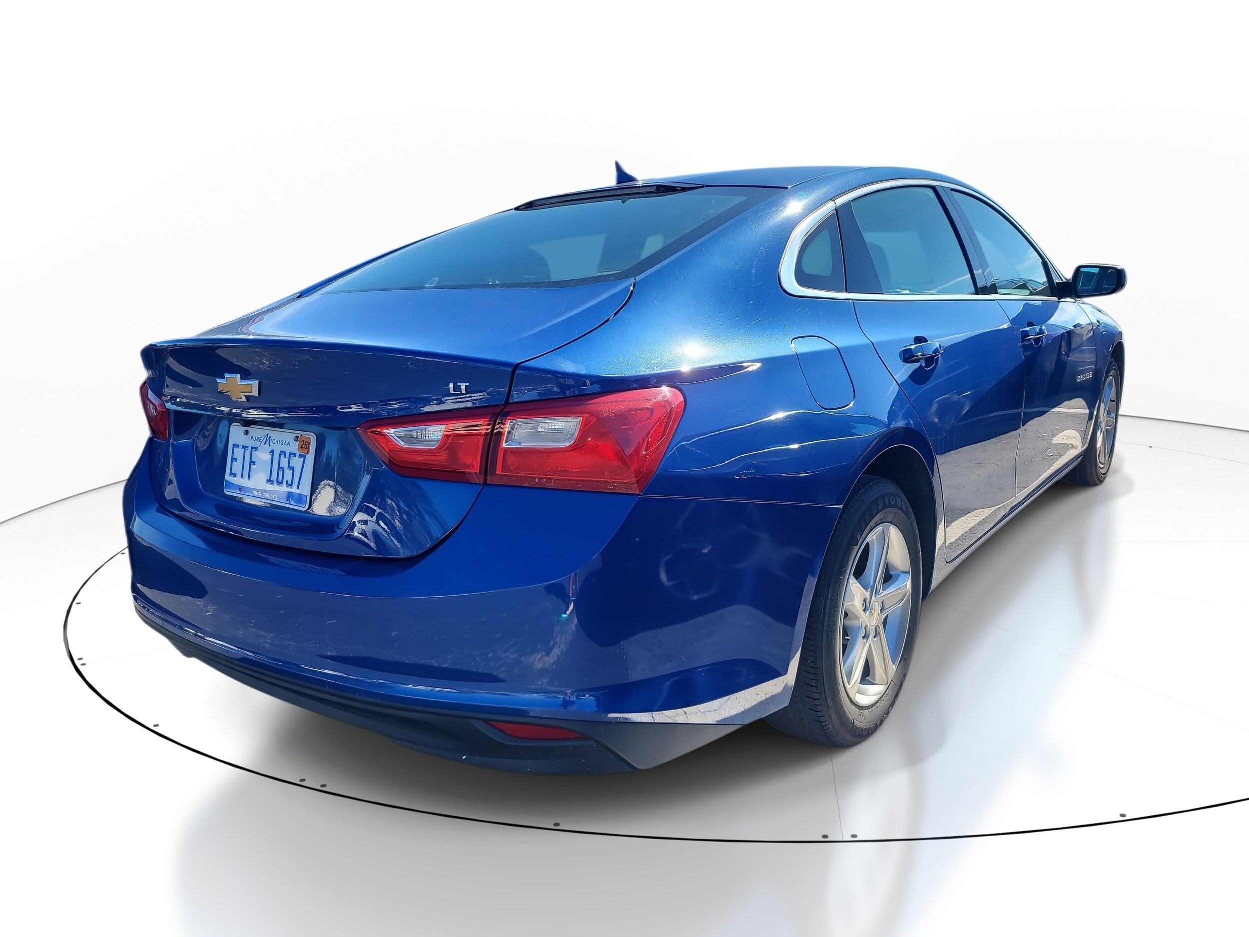 2023 Chevrolet Malibu 1LT photo 3