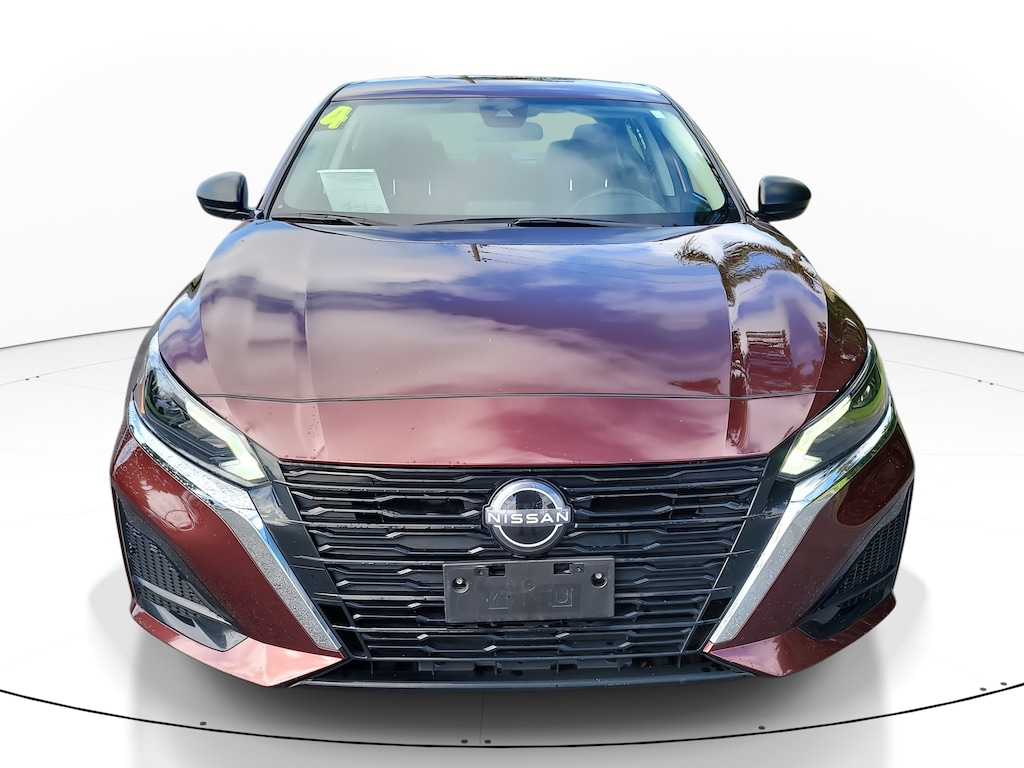 2024 Nissan Altima 2.5 SV photo 2