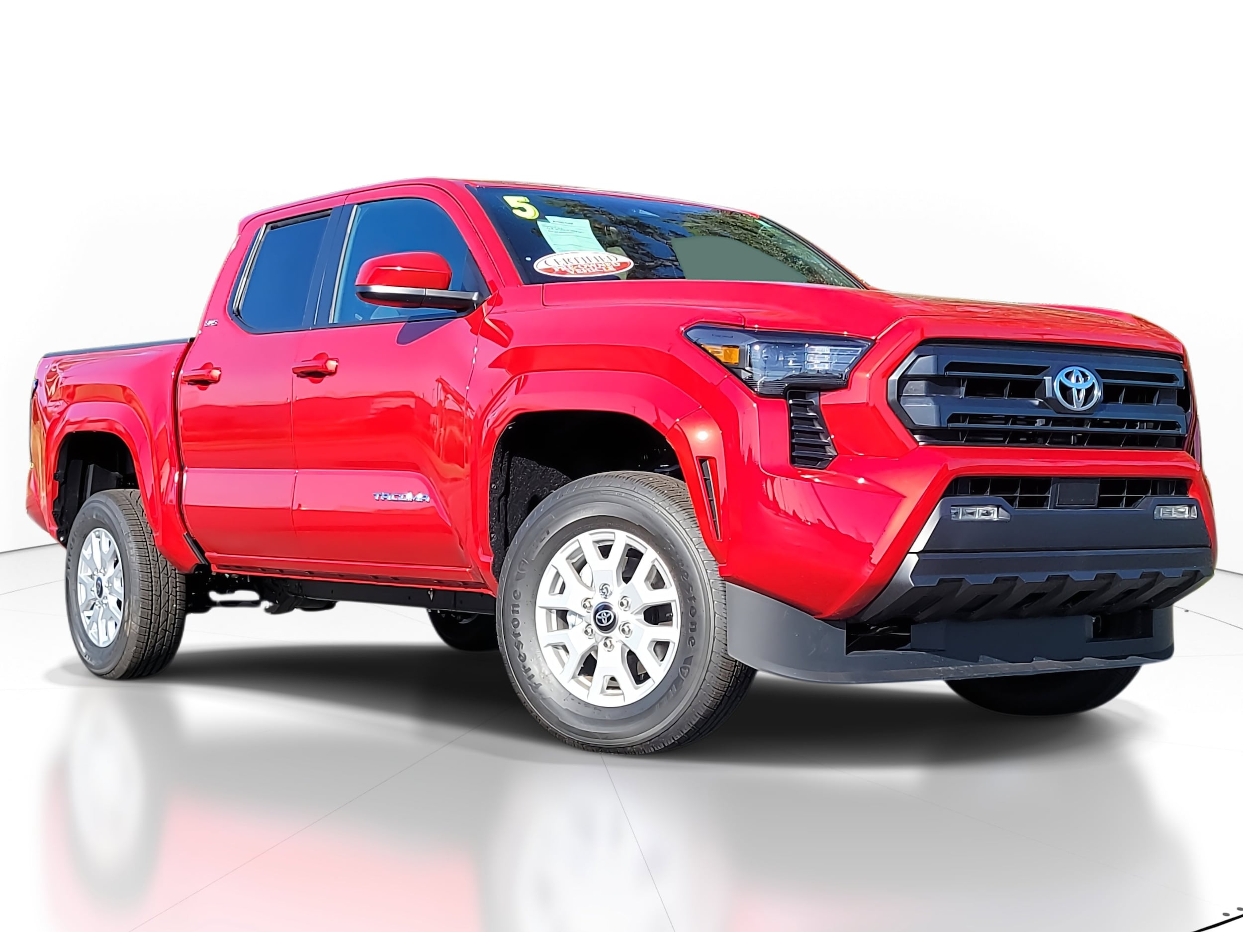 2025 Toyota Tacoma SR5's photo