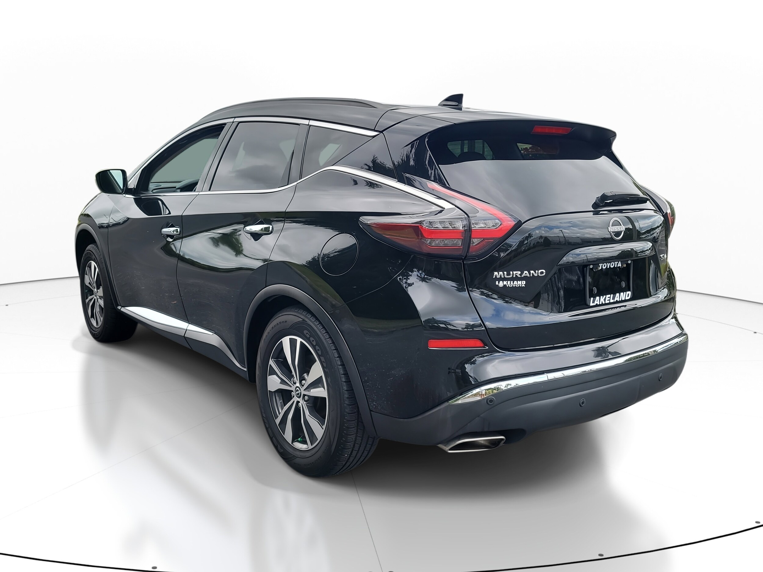 2023 Nissan Murano SV photo 4