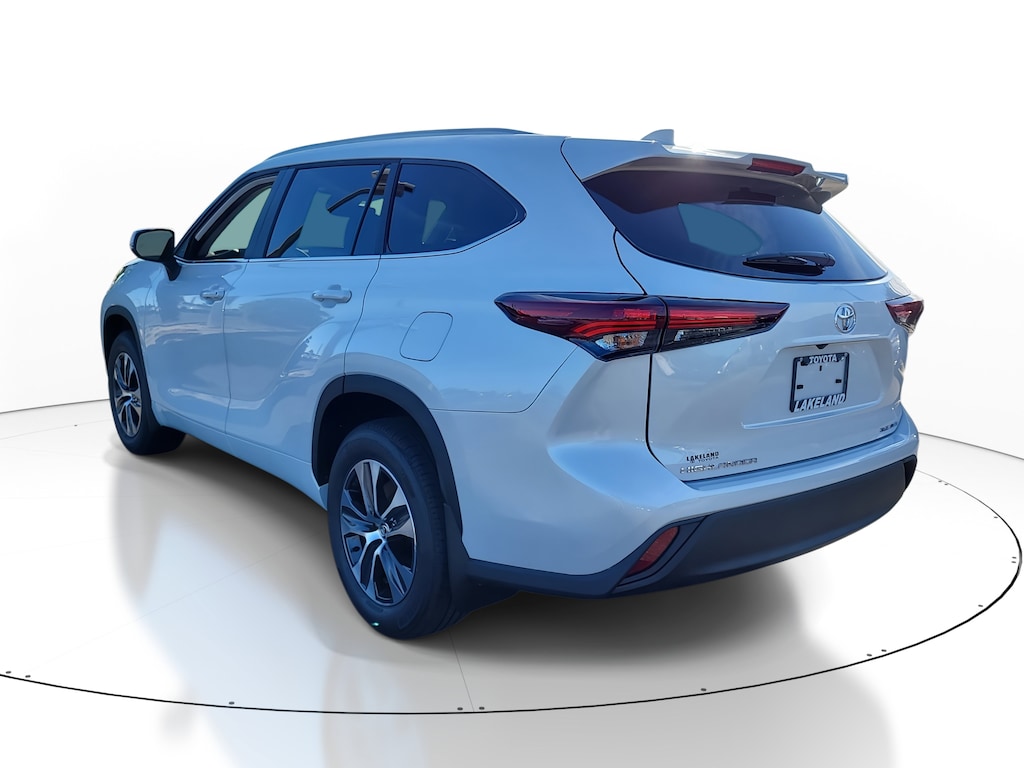 Certified 2026 Toyota Highlander XLE SUV