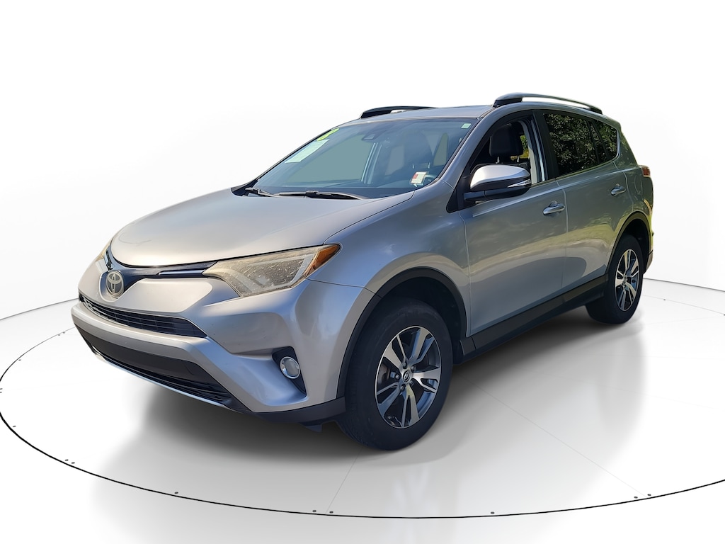 Used 2018 Toyota RAV4 XLE SUV
