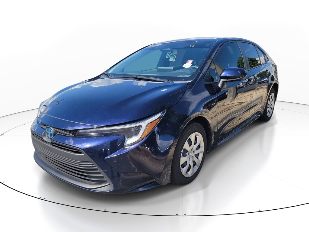 Used 2025 Toyota Corolla Hybrid LE Sedan