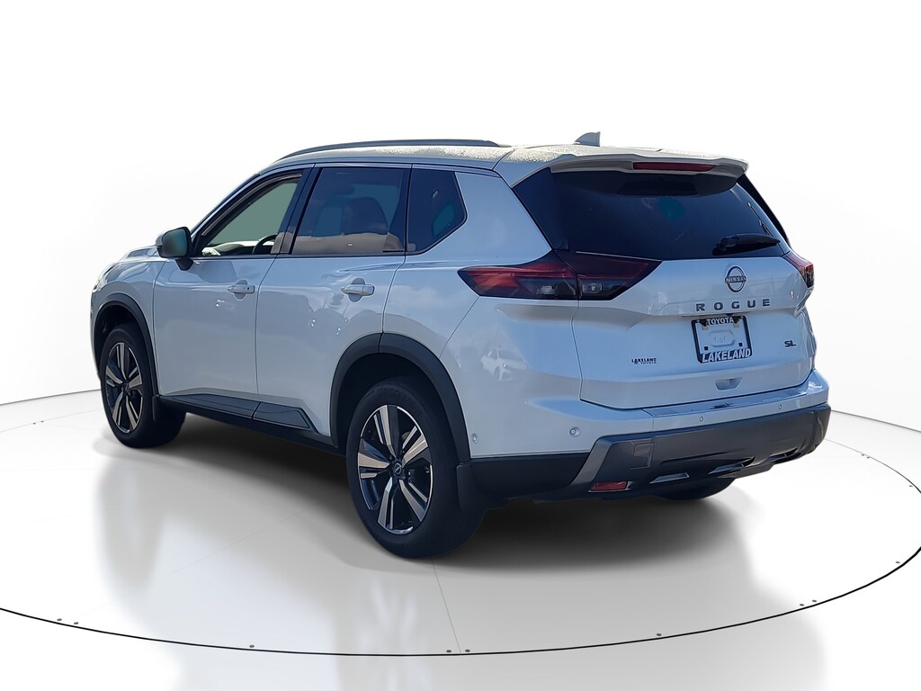 Used 2025 Nissan Rogue SL SUV