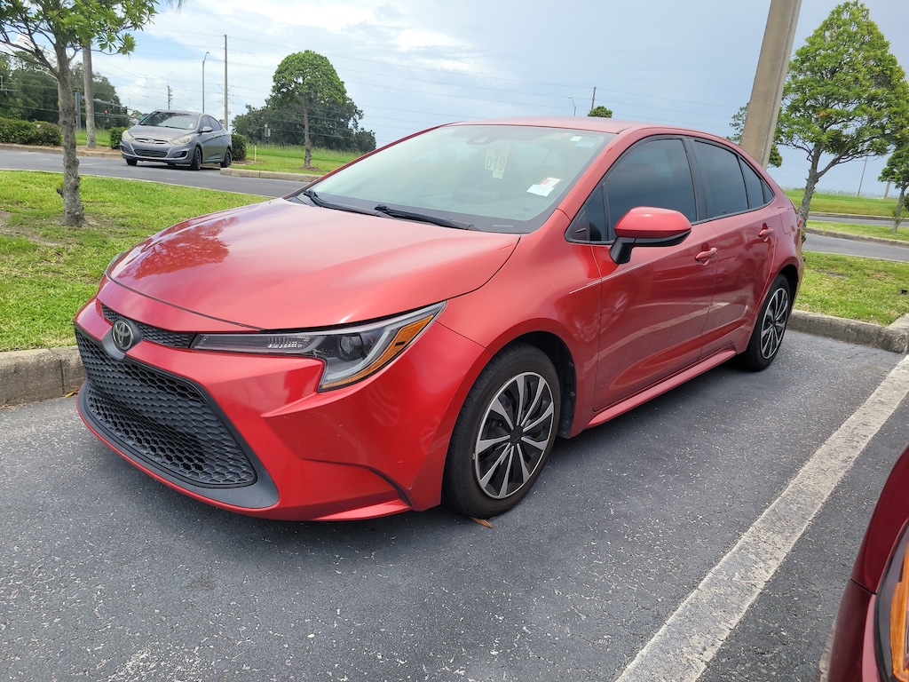 Used 2020 Toyota Corolla LE Sedan
