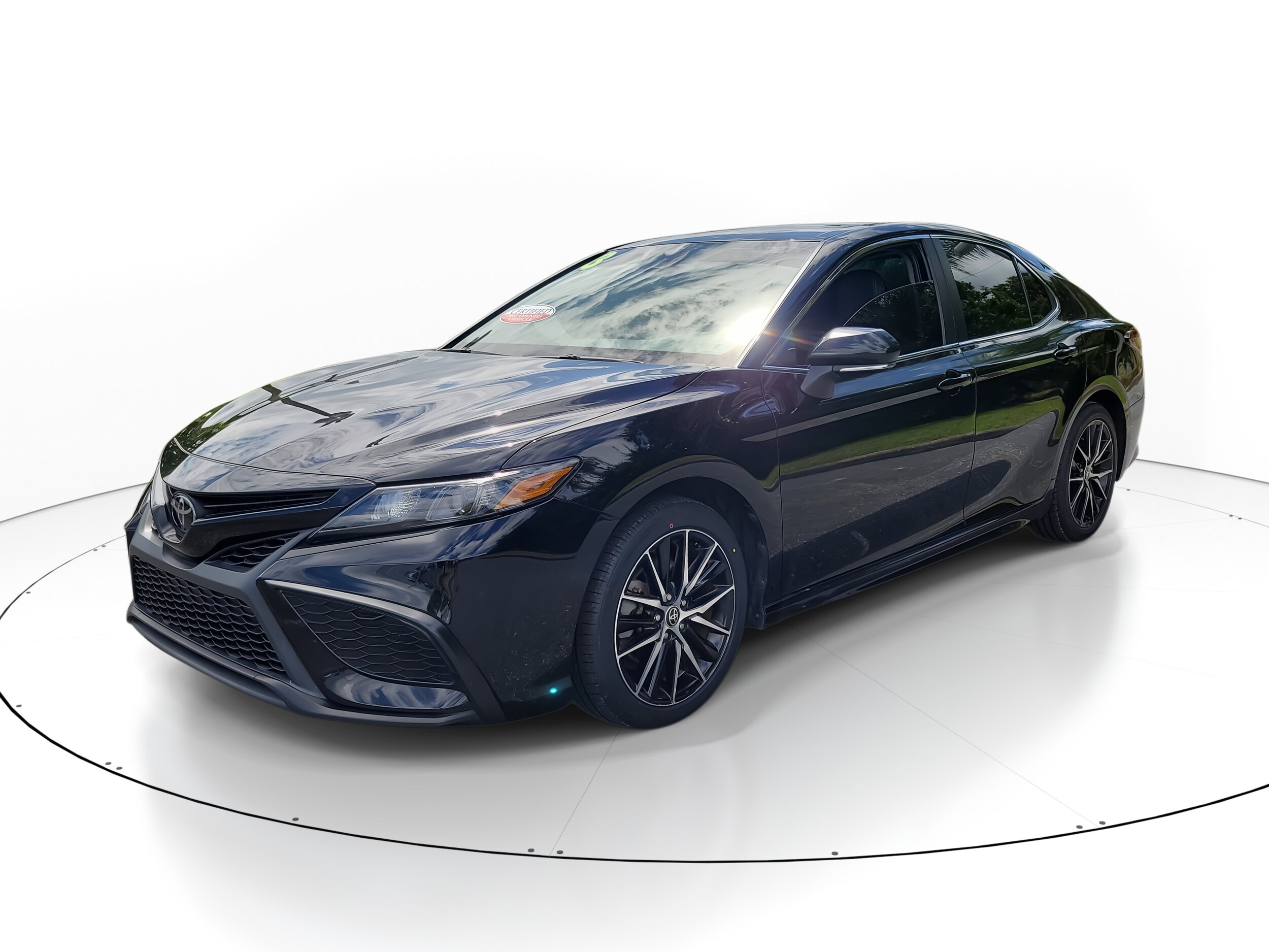 2023 Toyota Camry SE photo 2