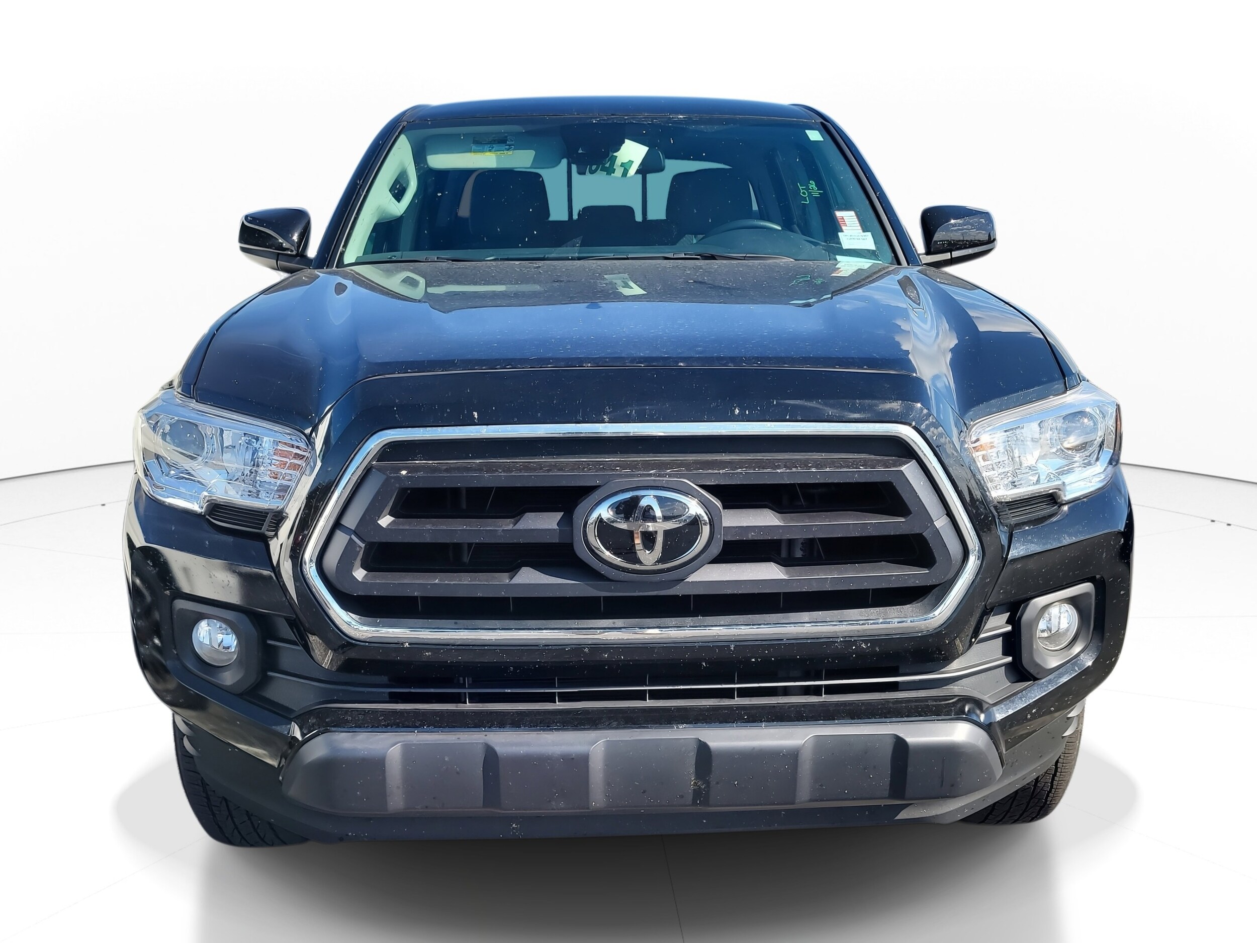 2023 Toyota Tacoma SR5 V6 photo 2