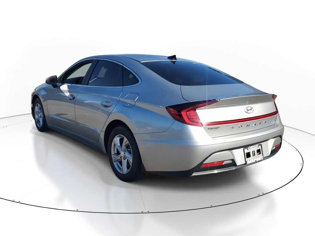 Used 2022 Hyundai Sonata SE Sedan