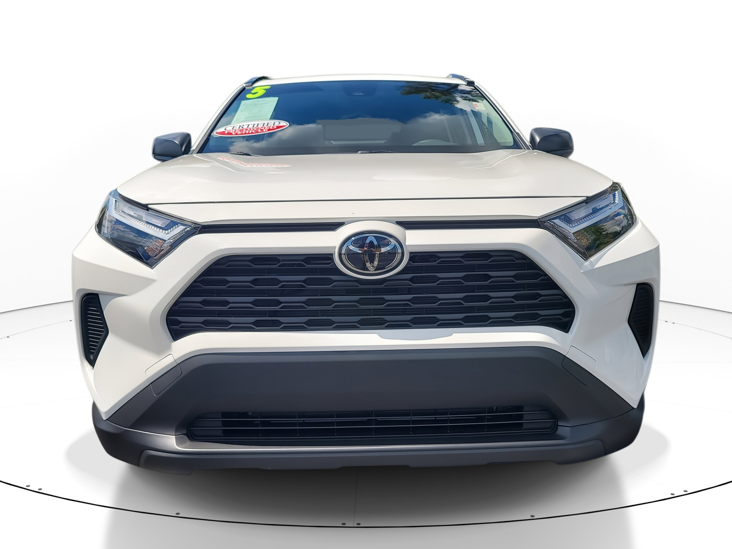 2025 Toyota RAV4 Hybrid LE photo 2