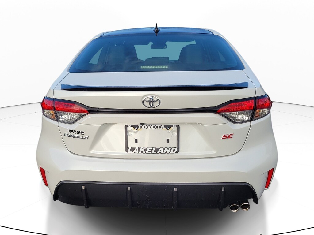 Used 2026 Toyota Corolla SE Sedan