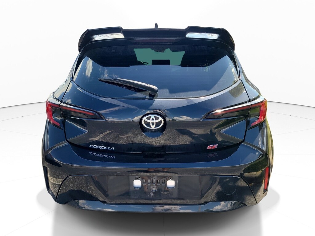 Used 2025 Toyota Corolla Hatchback SE Hatchback