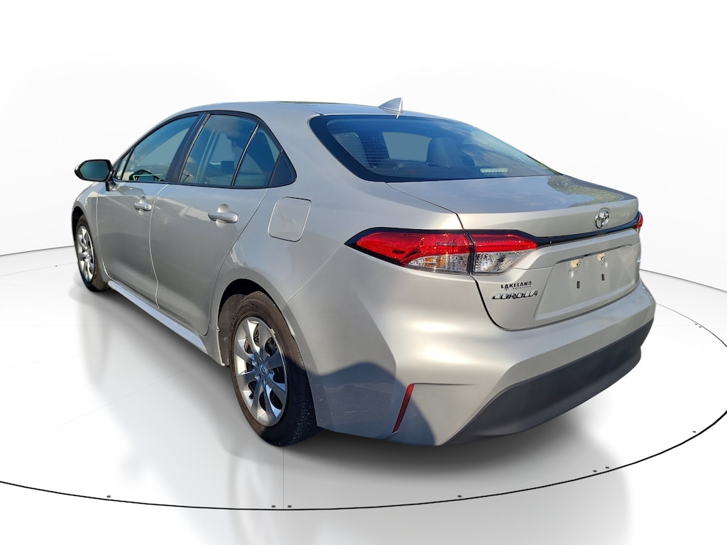 Used 2025 Toyota Corolla LE Sedan