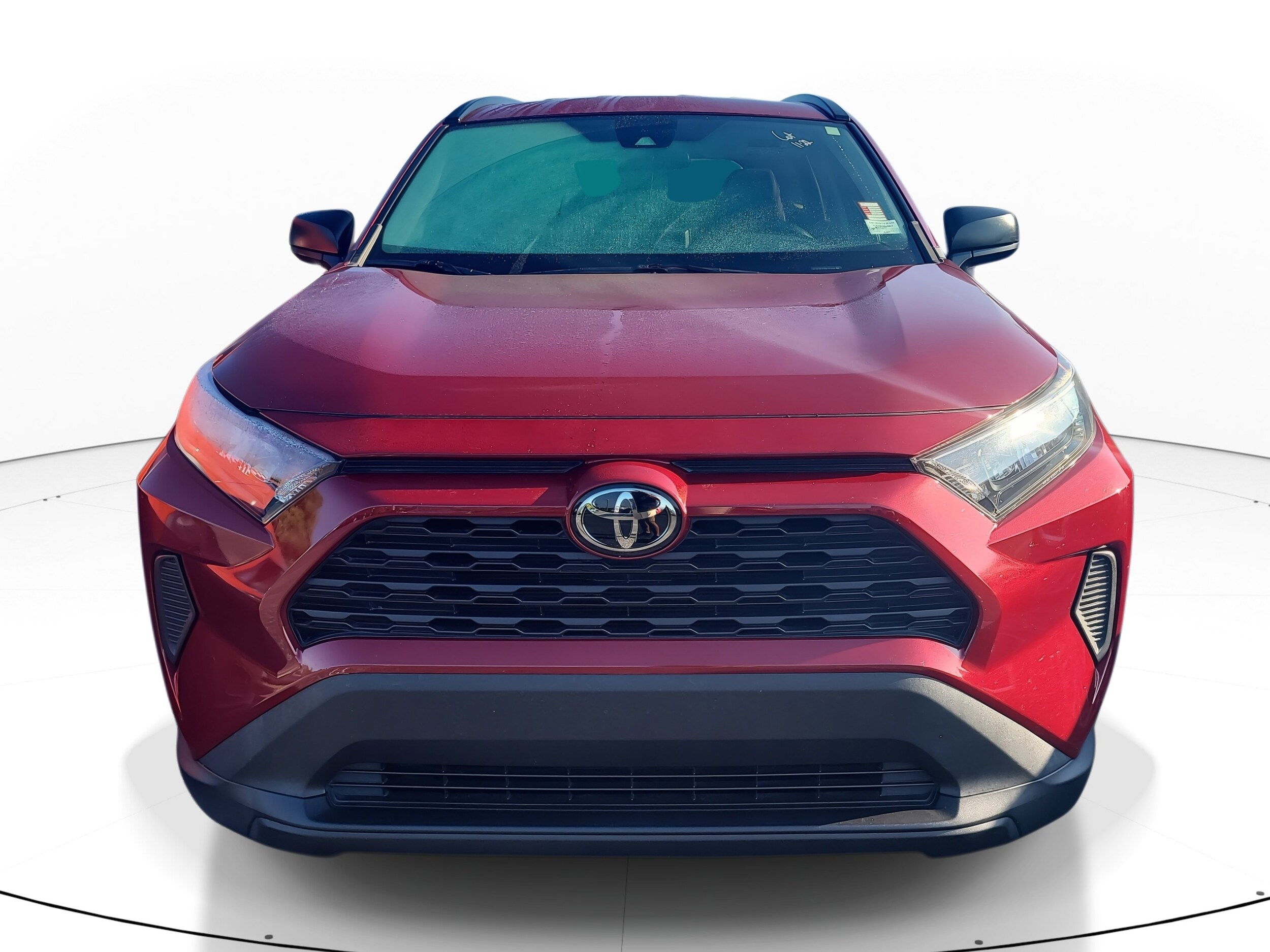 2021 Toyota RAV4 LE photo 2