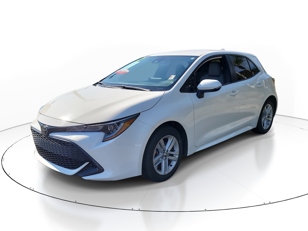 Certified 2022 Toyota Corolla Hatchback SE Hatchback