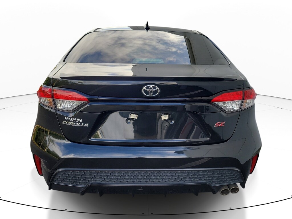 Used 2022 Toyota Corolla SE Sedan