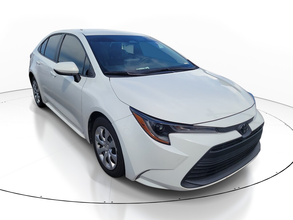 Used 2025 Toyota Corolla LE Sedan