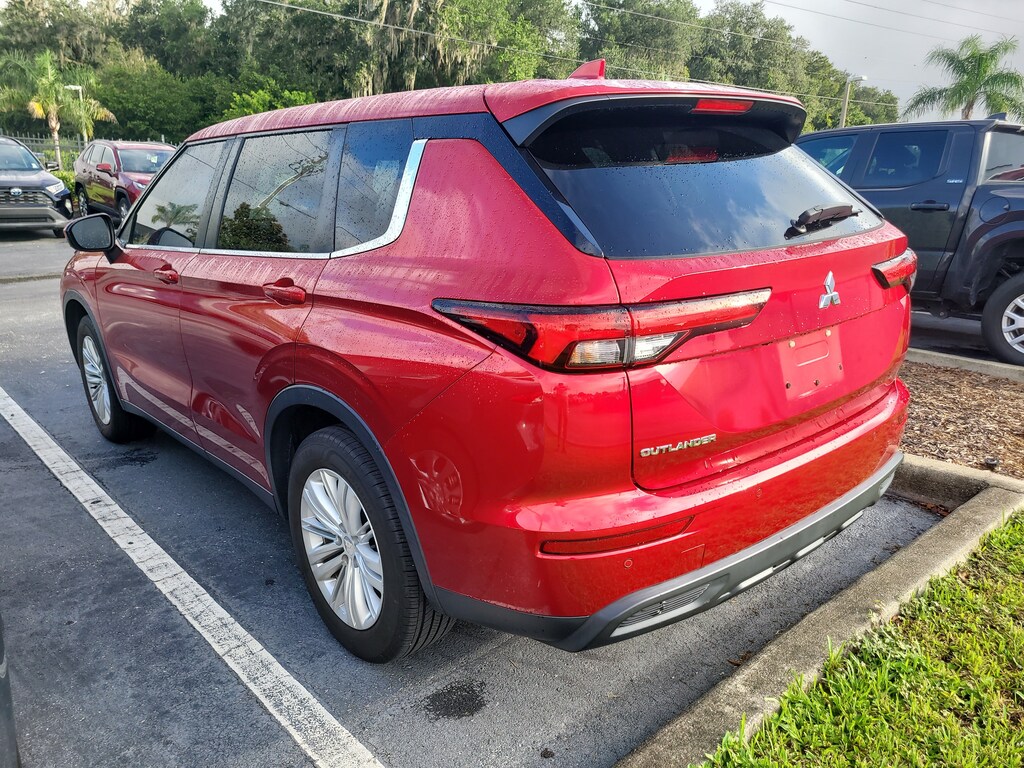 Used 2022 Mitsubishi Outlander ES CUV